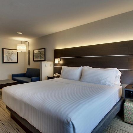 Holiday Inn Express Hotel & Suites Morris By Ihg Exterior foto