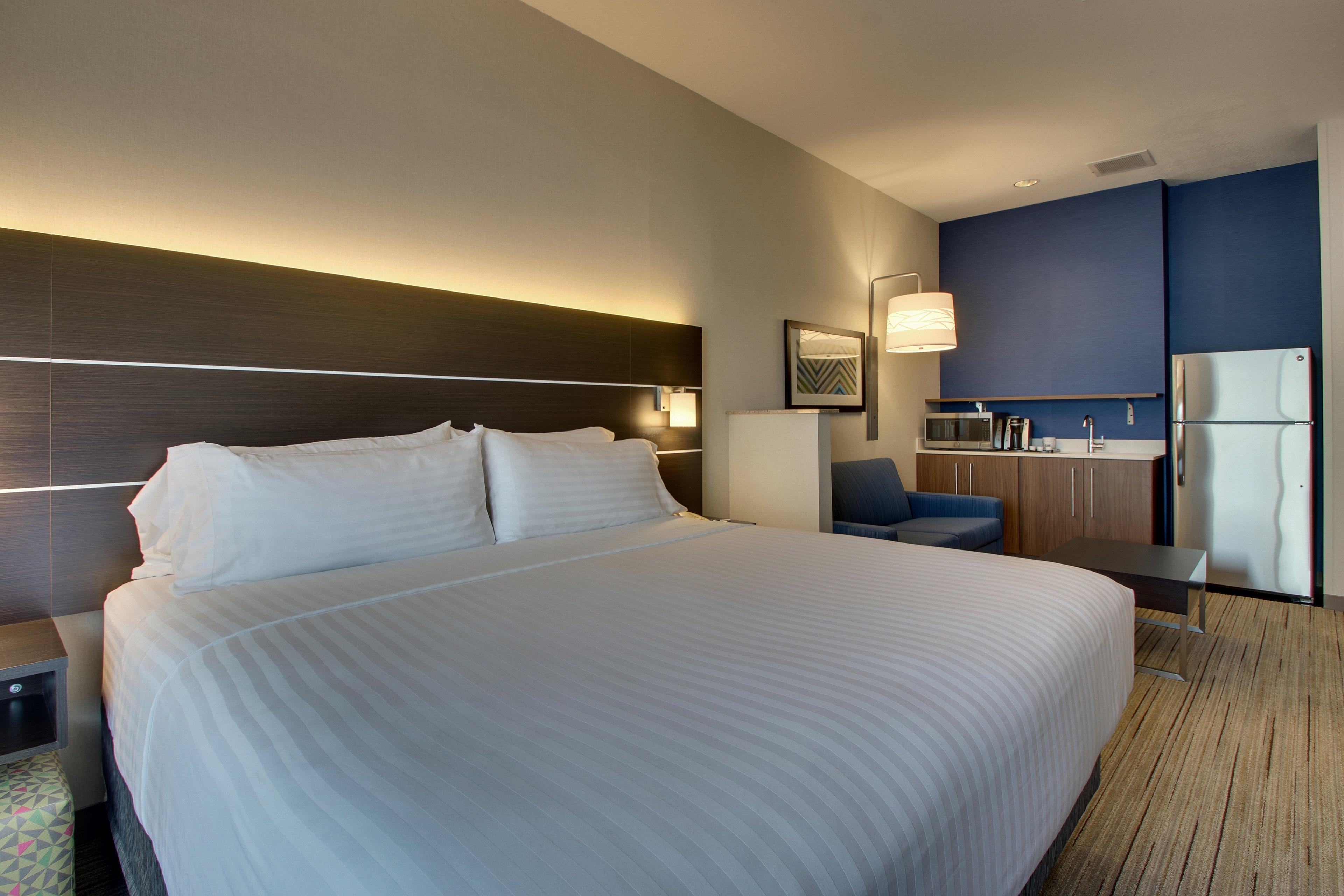 Holiday Inn Express Hotel & Suites Morris By Ihg Exterior foto