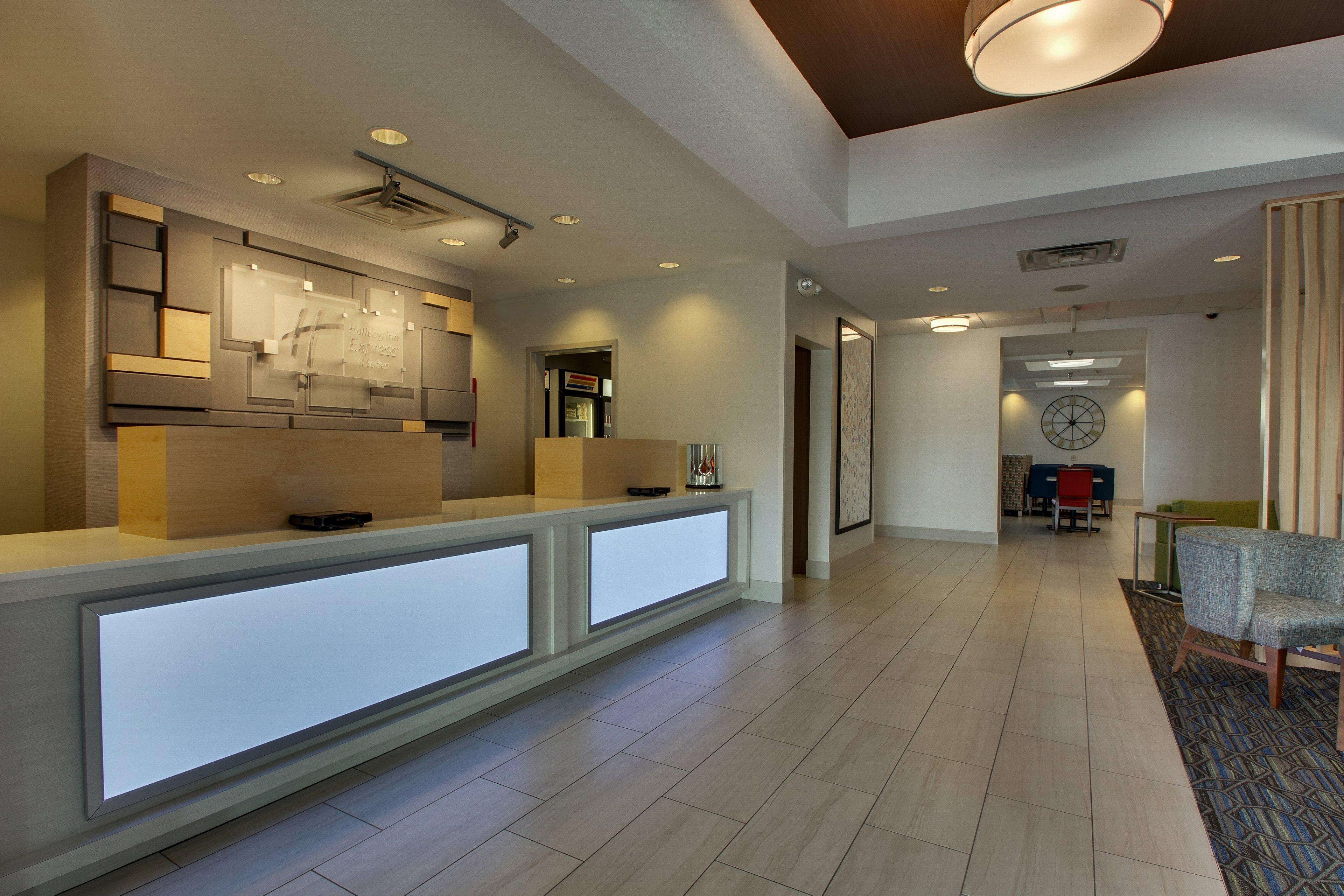 Holiday Inn Express Hotel & Suites Morris By Ihg Exterior foto