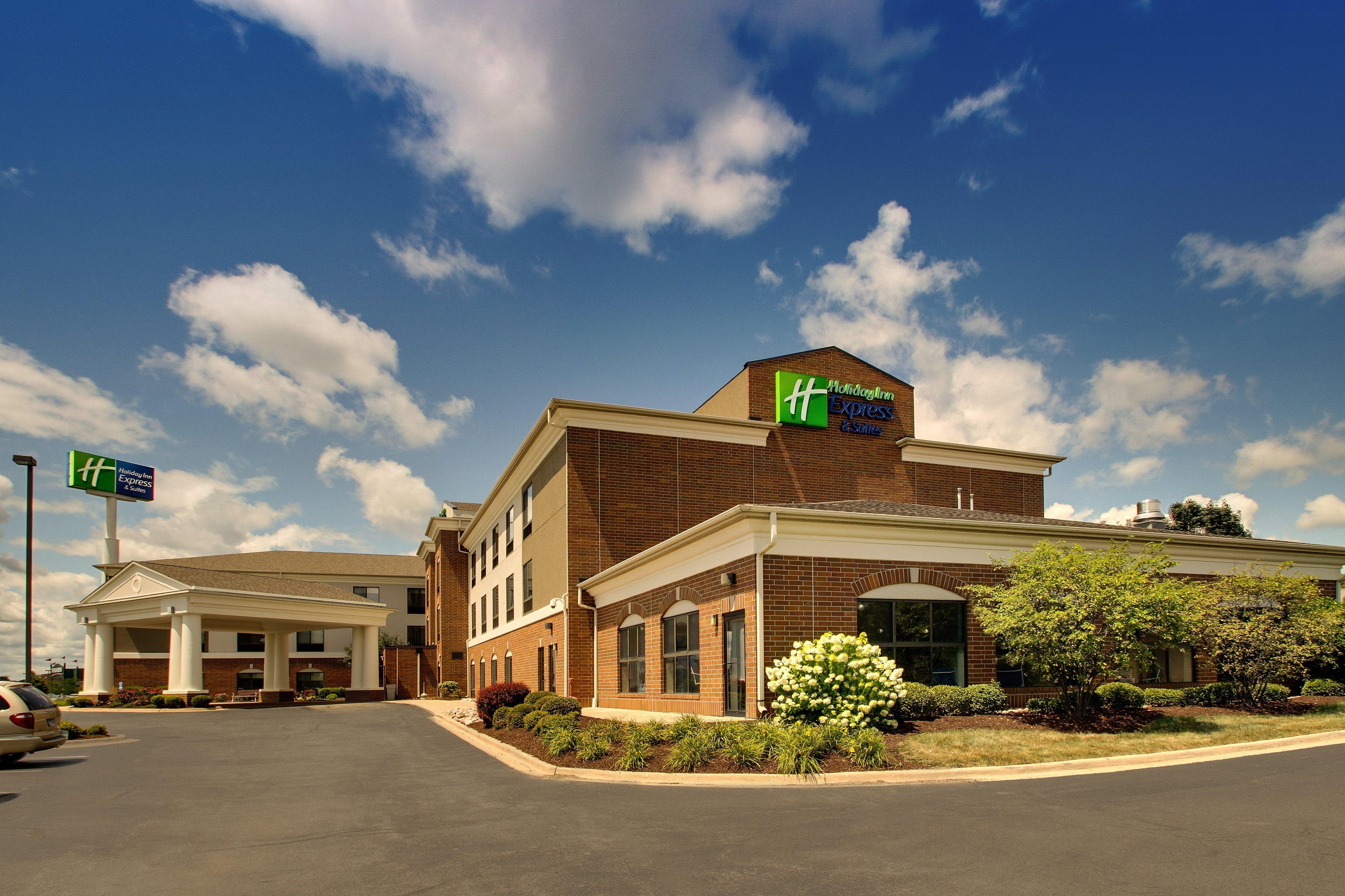 Holiday Inn Express Hotel & Suites Morris By Ihg Exterior foto
