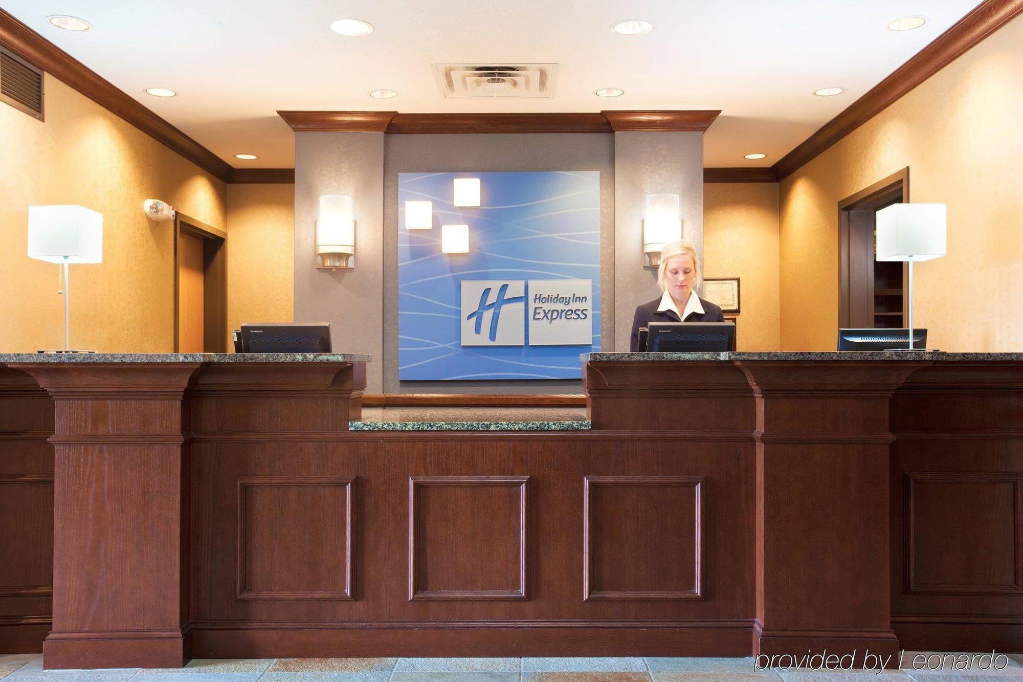 Holiday Inn Express Hotel & Suites Morris, An Ihg Hotel Interior foto